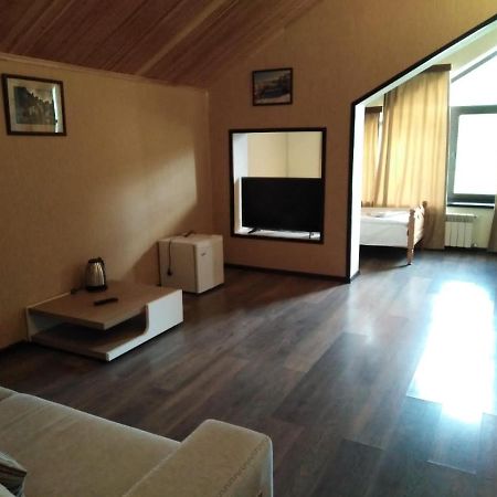 Xutorok Hotel & Restaurant Chilegir Kültér fotó