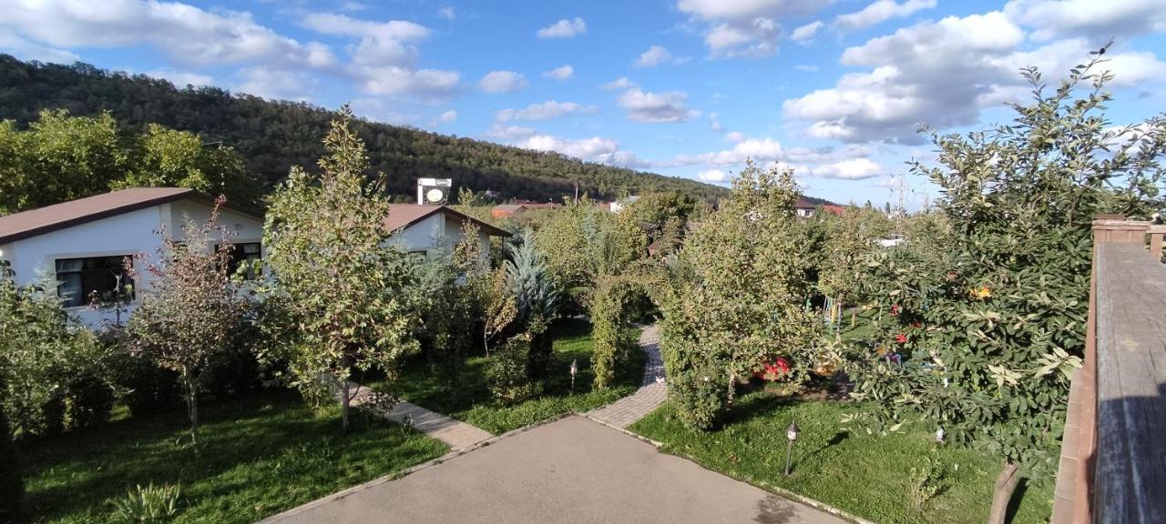 Xutorok Hotel & Restaurant Chilegir Kültér fotó